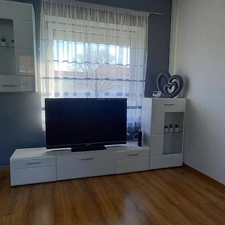 Appartement Be-Le-Valo Apartman à Szécsény Extérieur photo